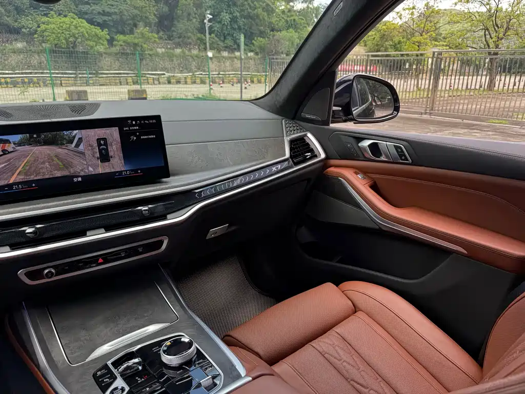 BMW X7 2024 — фото 14