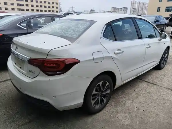 Citroën C4L 2017