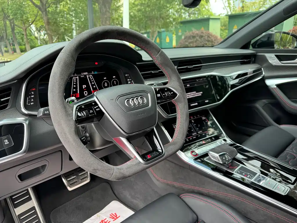 Audi RS 7 2021 — фото 7