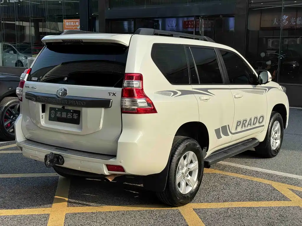 Toyota Prado 2017 — фото 11