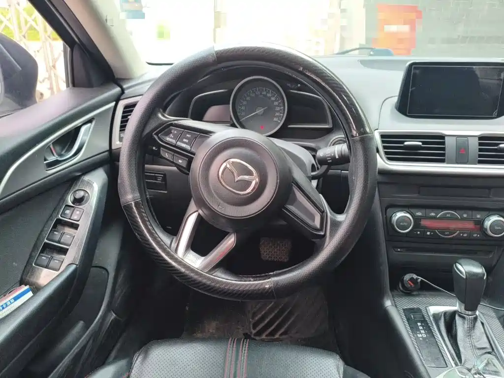 Mazda 3 Angkesela 2017