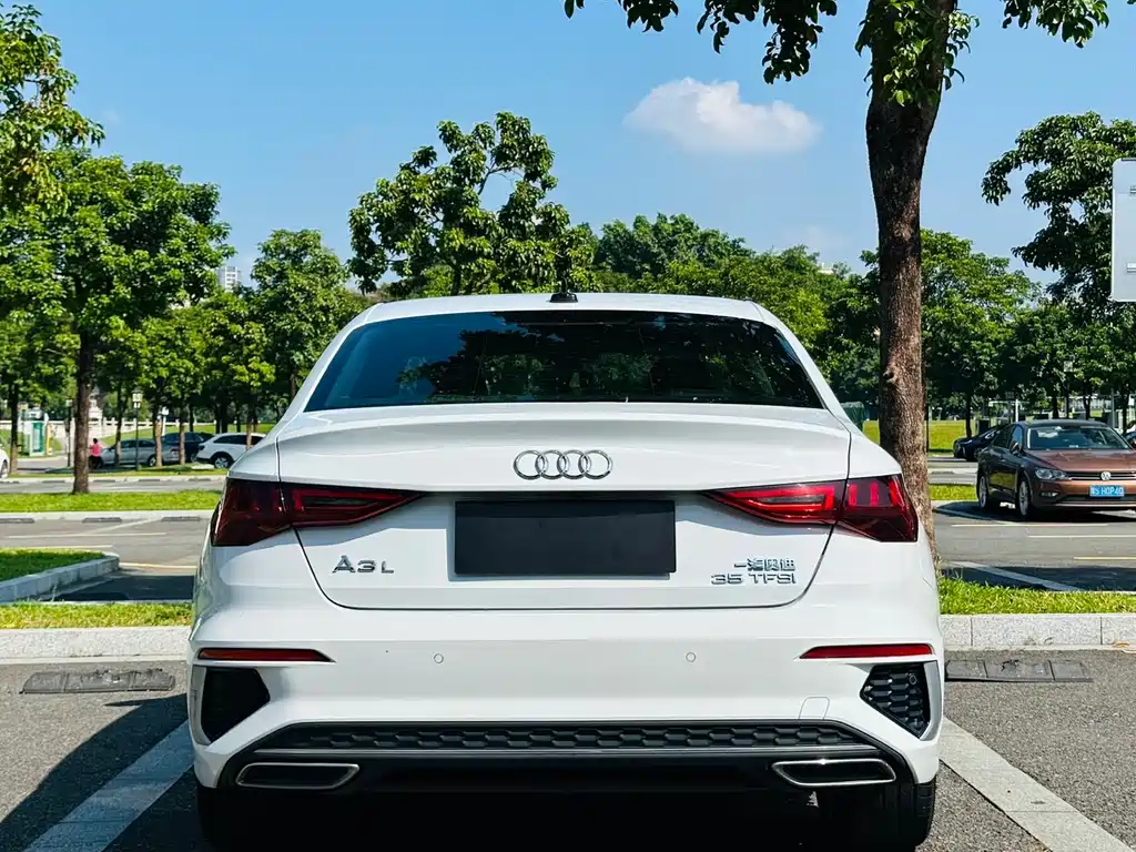 Audi A3 2022 — фото 13