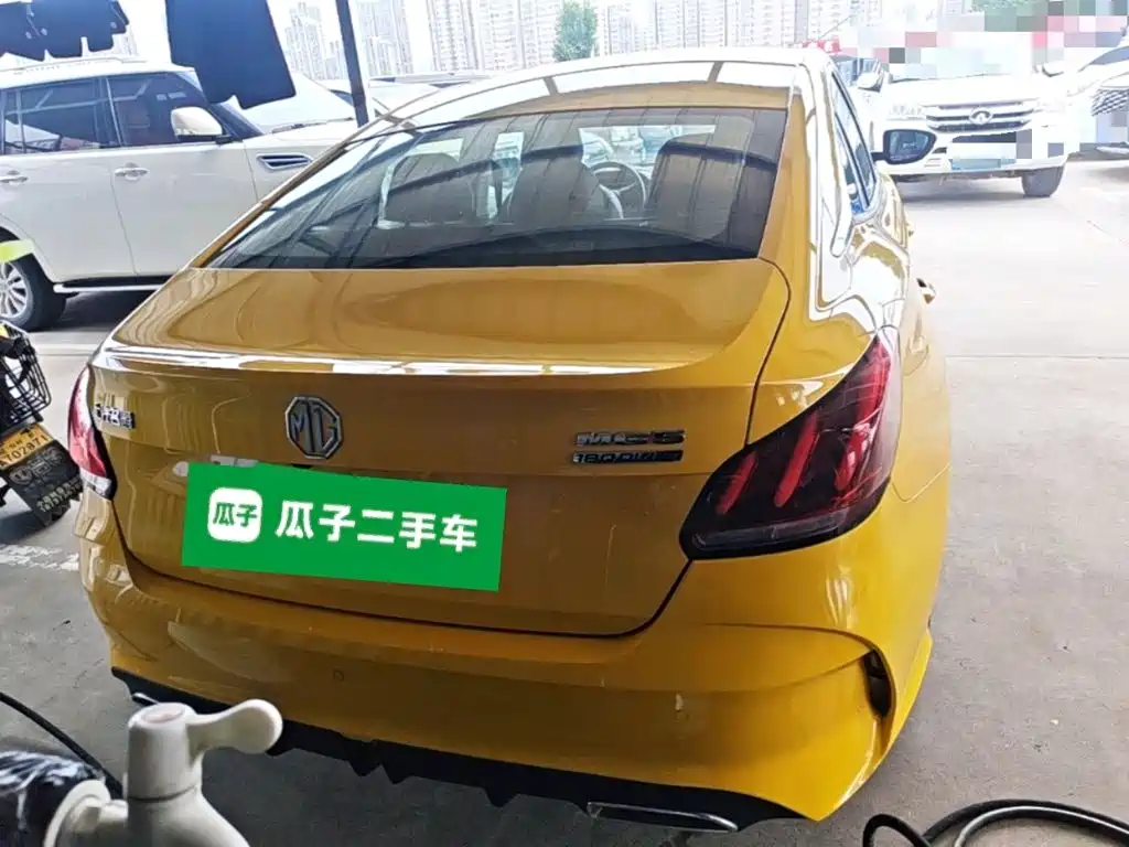 MG MG5 2021