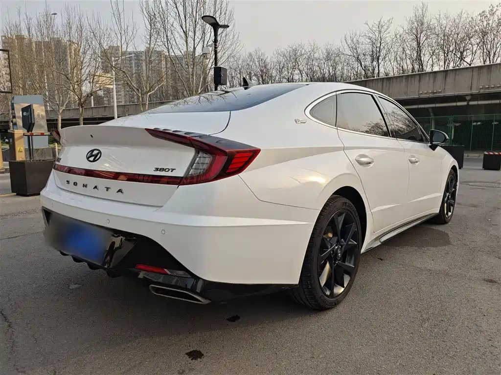 Hyundai Sonata 2023 — фото 10