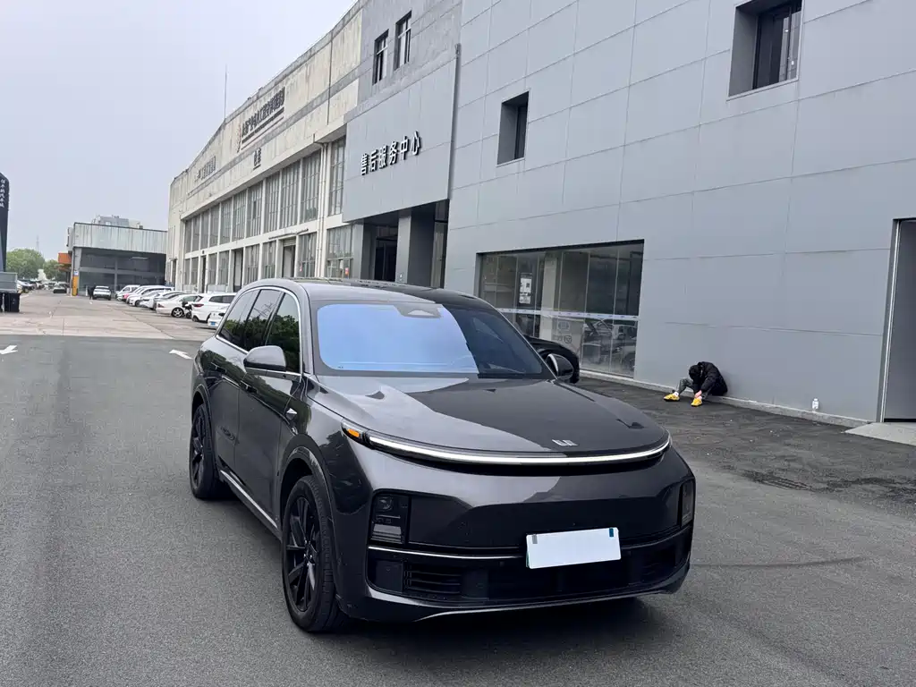 Li Auto Li L8 2023