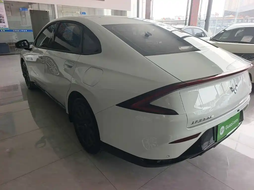 Wuling Starlight 2026