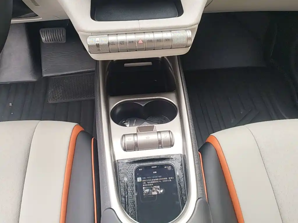 BYD Dolphin 2022 — фото 14