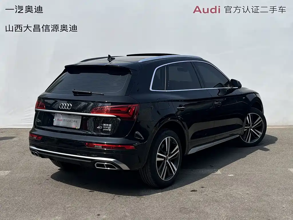 Audi Q5L 2022 — фото 3