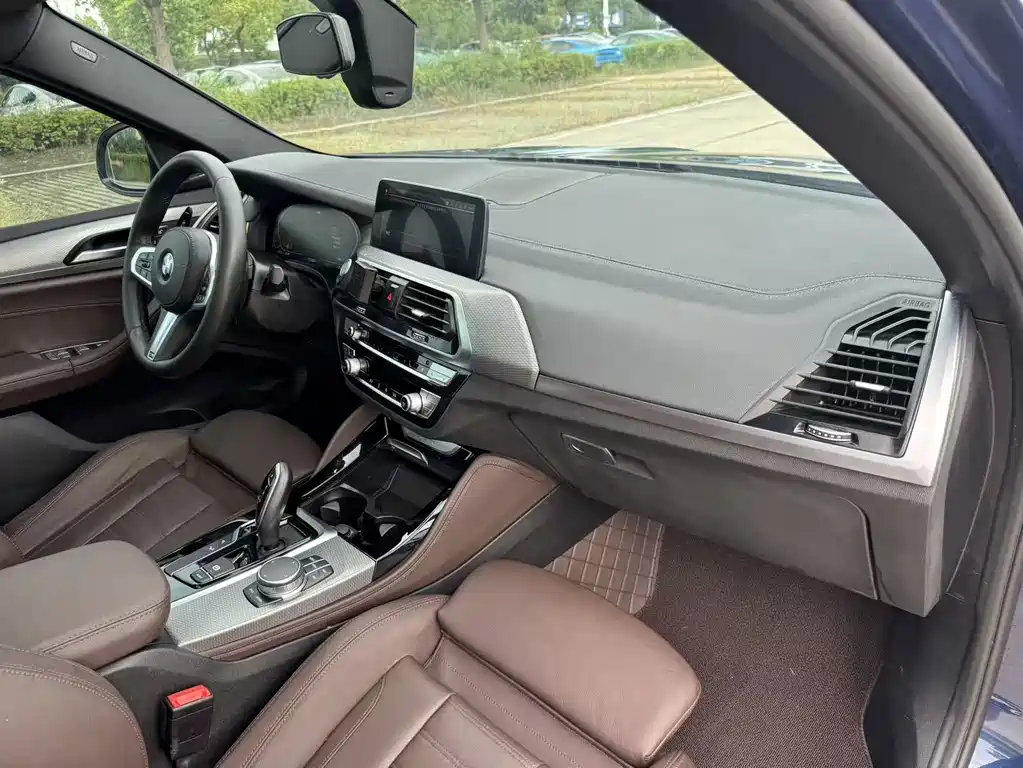 BMW X4 2020 — фото 18