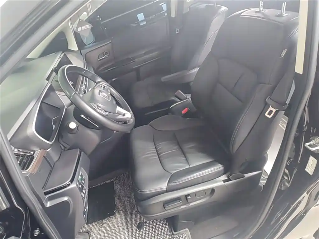 Honda Odyssey 2023 — фото 15