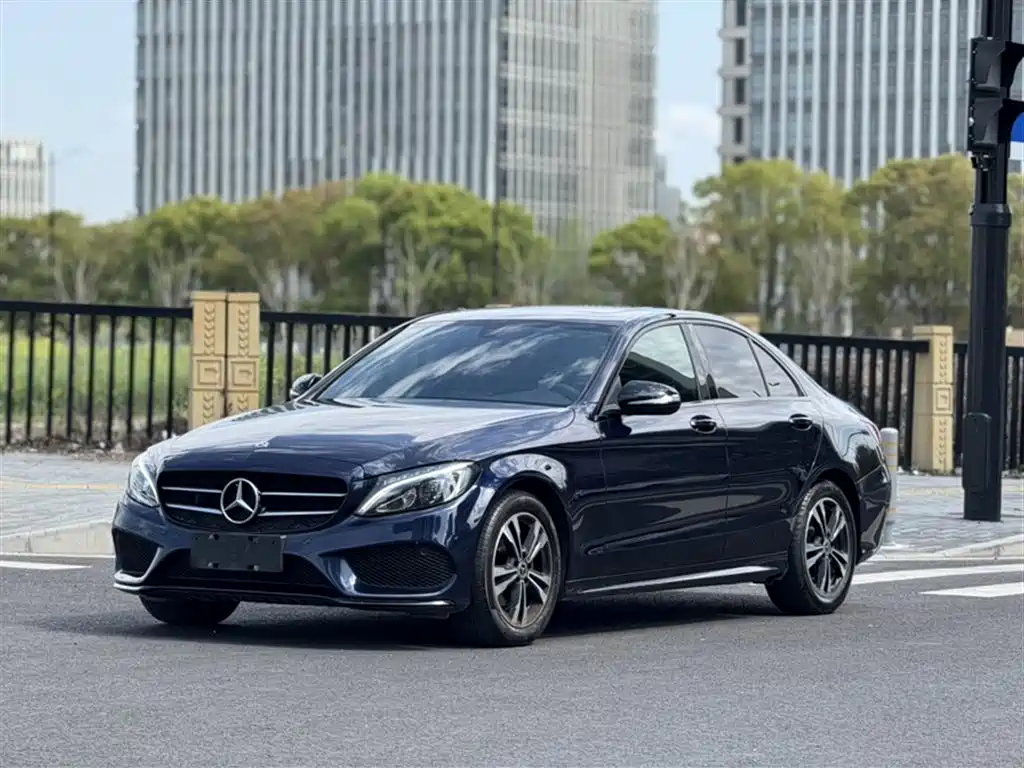 Mercedes-Benz C-Class 2017 — фото 1