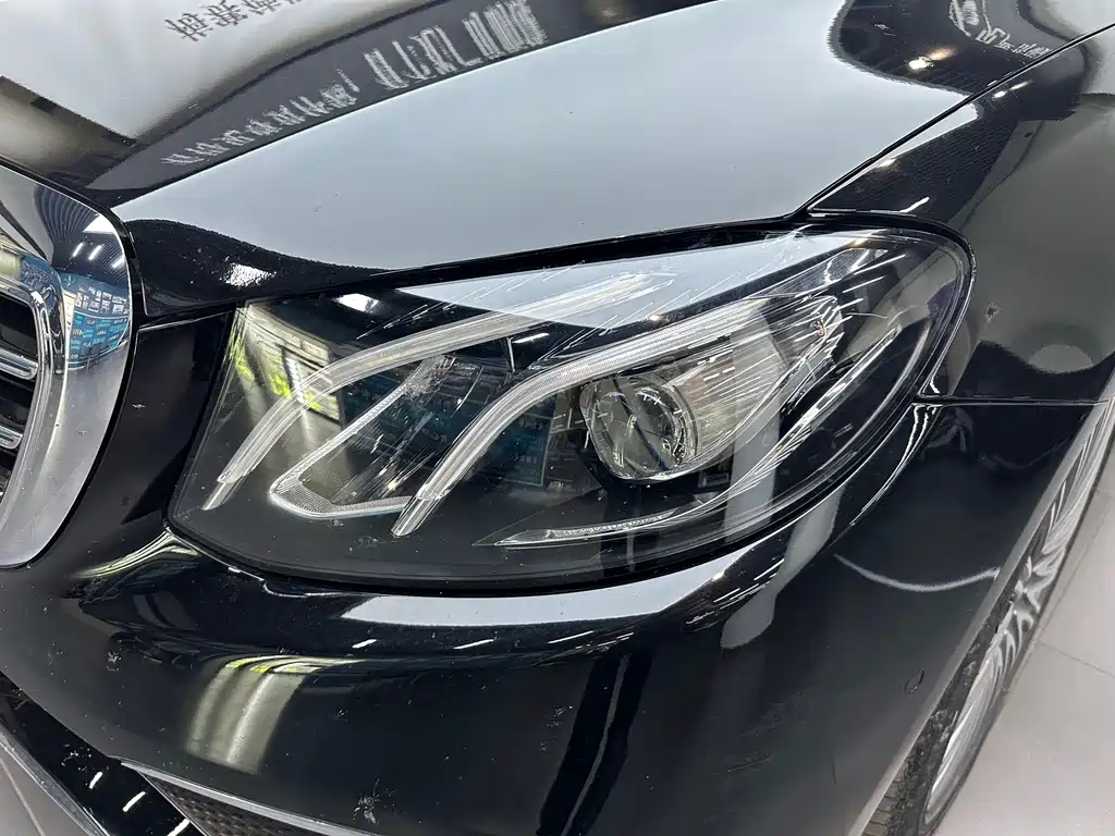 Mercedes-Benz E-Class 2020 — фото 17