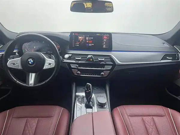 BMW 5 Series 2023