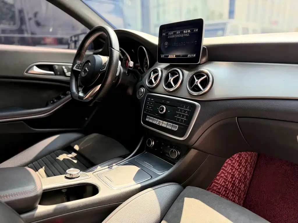 Mercedes-Benz CLA 2017 — фото 23