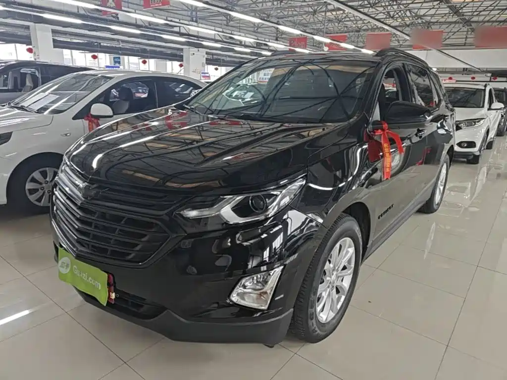 Chevrolet Equinox 2020 — фото 1
