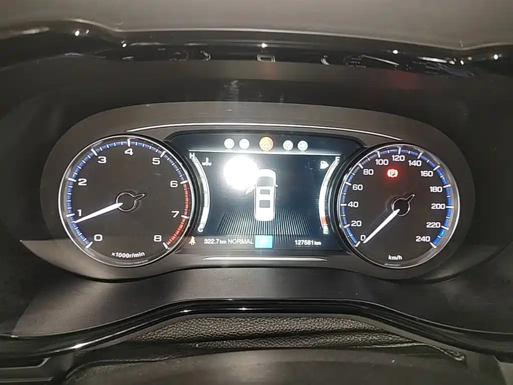 GAC Motor Trumpchi M8 2019 — фото 12