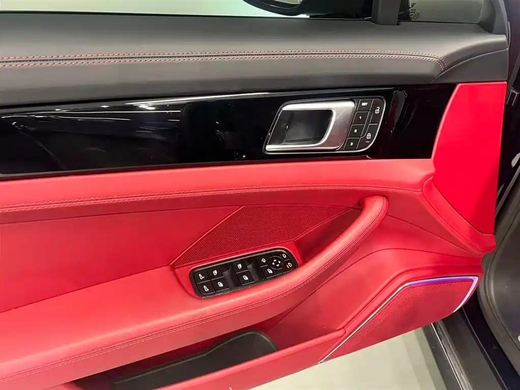 Porsche Panamera 2023 — фото 10