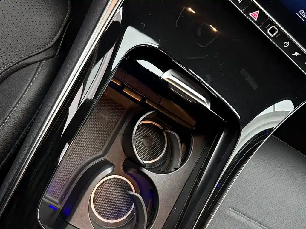 Mercedes-Benz GLC 2023 — фото 12