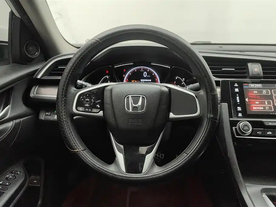 Honda Civic 2019 — фото 15