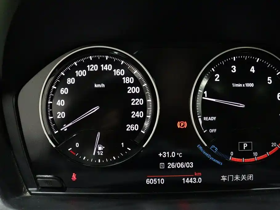 BMW X1 2022 — фото 16