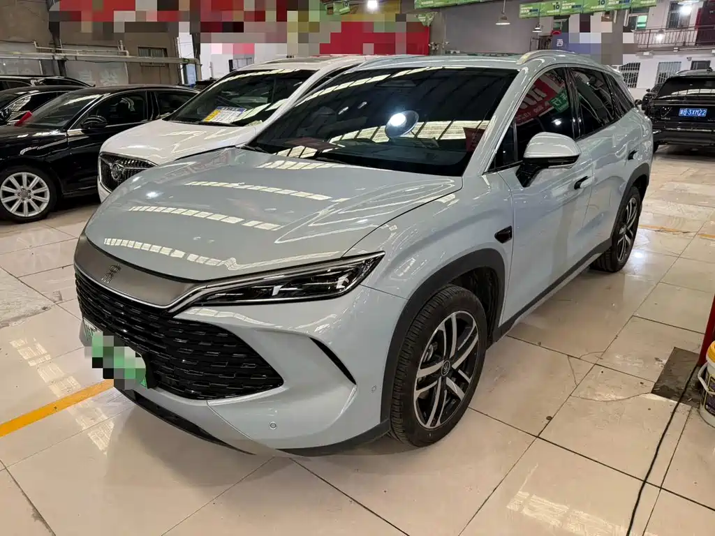 BYD Song L DM-i 2025 — фото 1