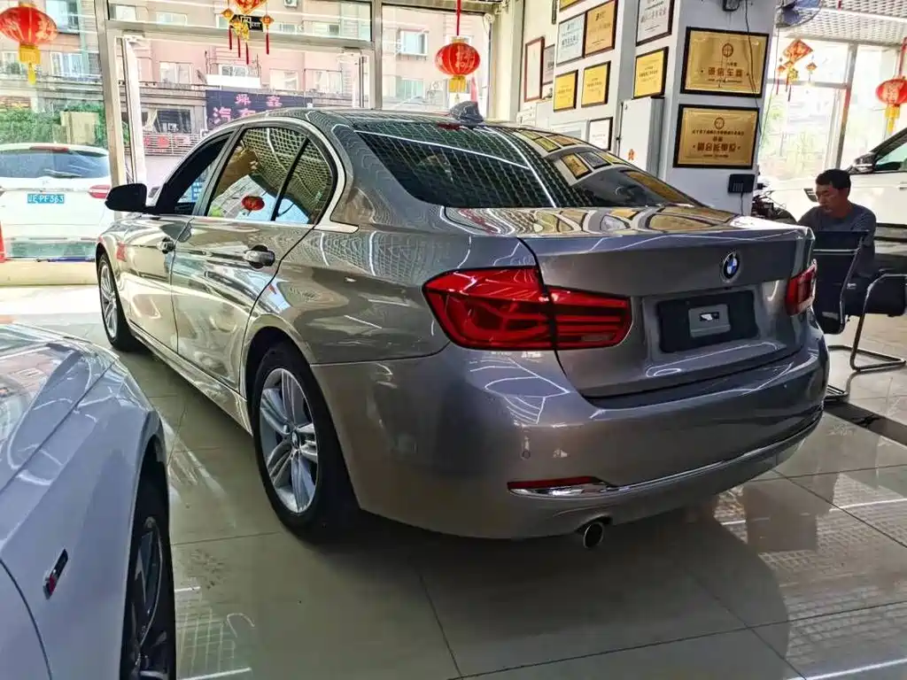 BMW 3 Series 2016 — фото 4