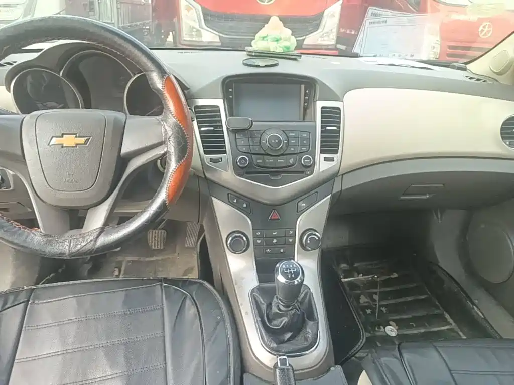 Chevrolet Cruze 2014 — фото 13