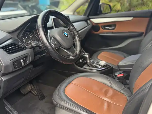 BMW 2 Series Station Wagon 2016