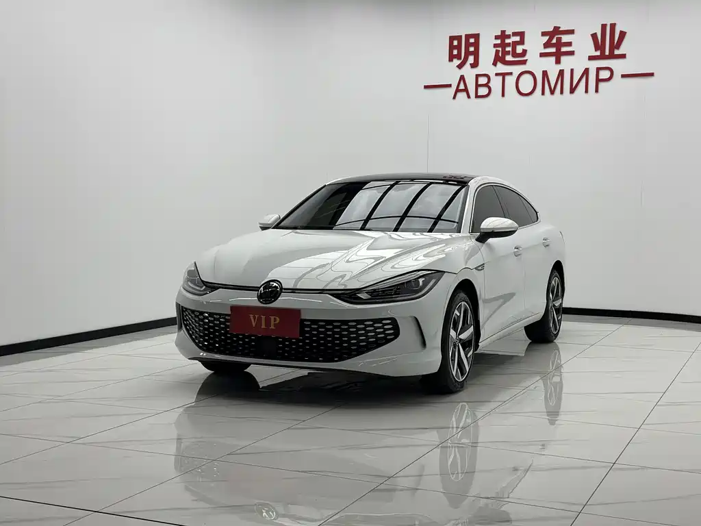Volkswagen Lamando 2023