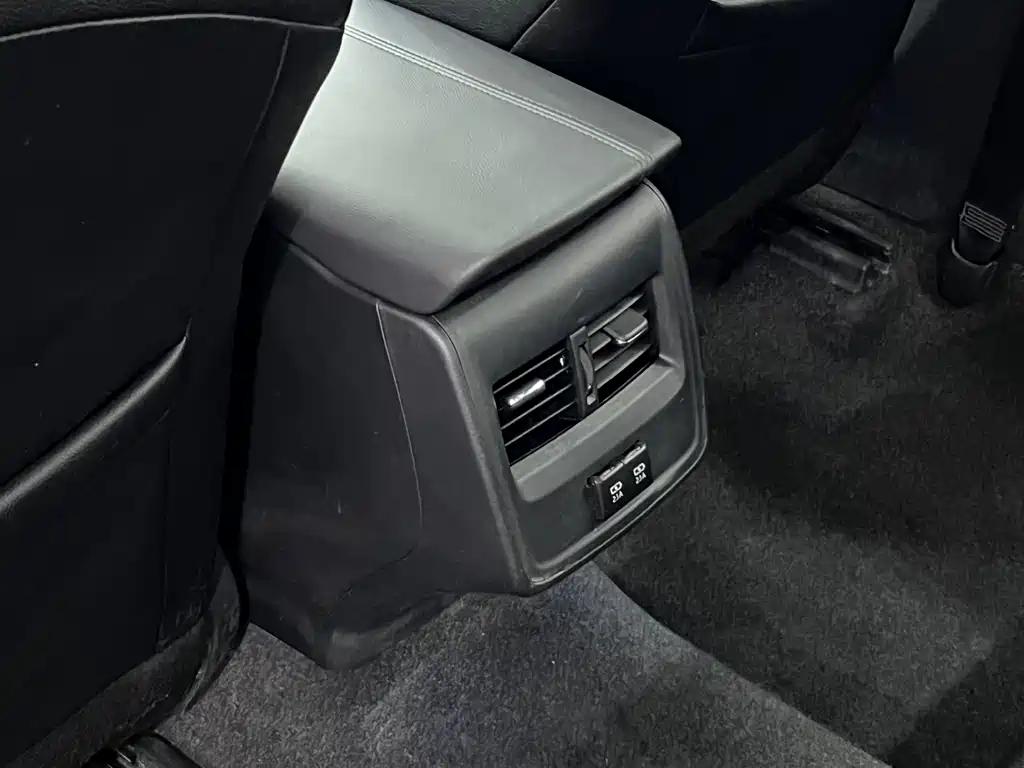 Toyota Avalon 2020 — фото 15