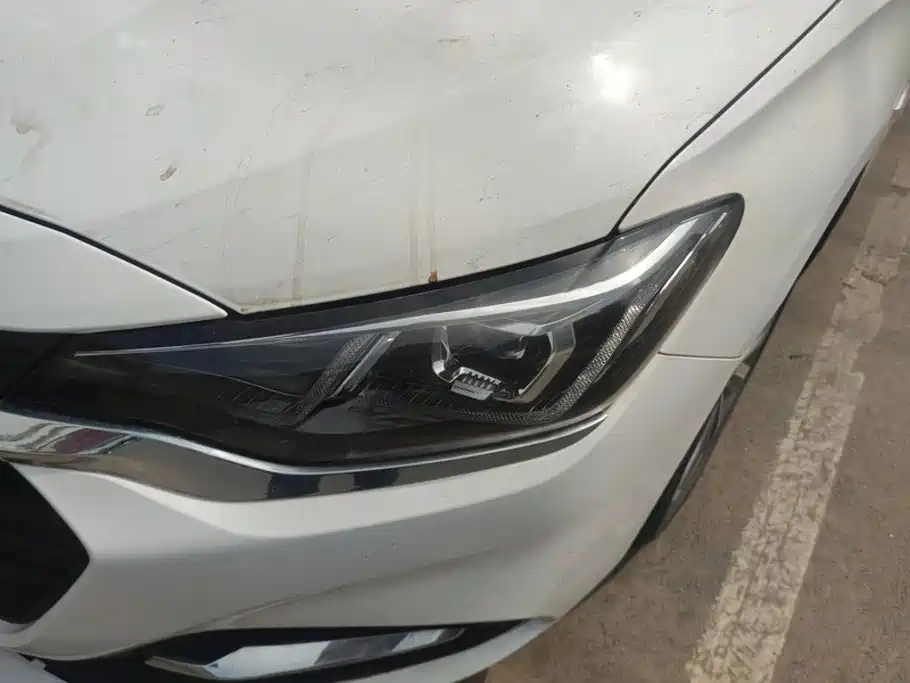 Chevrolet Cruze 2021