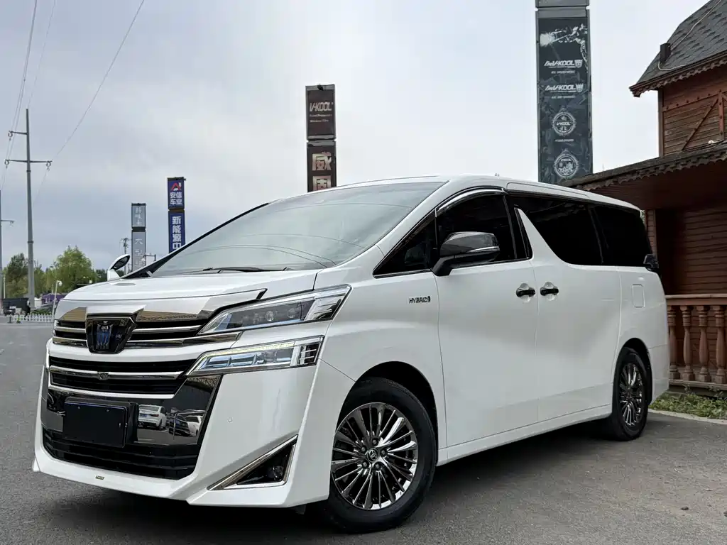Toyota Vellfire 2020 — фото 10