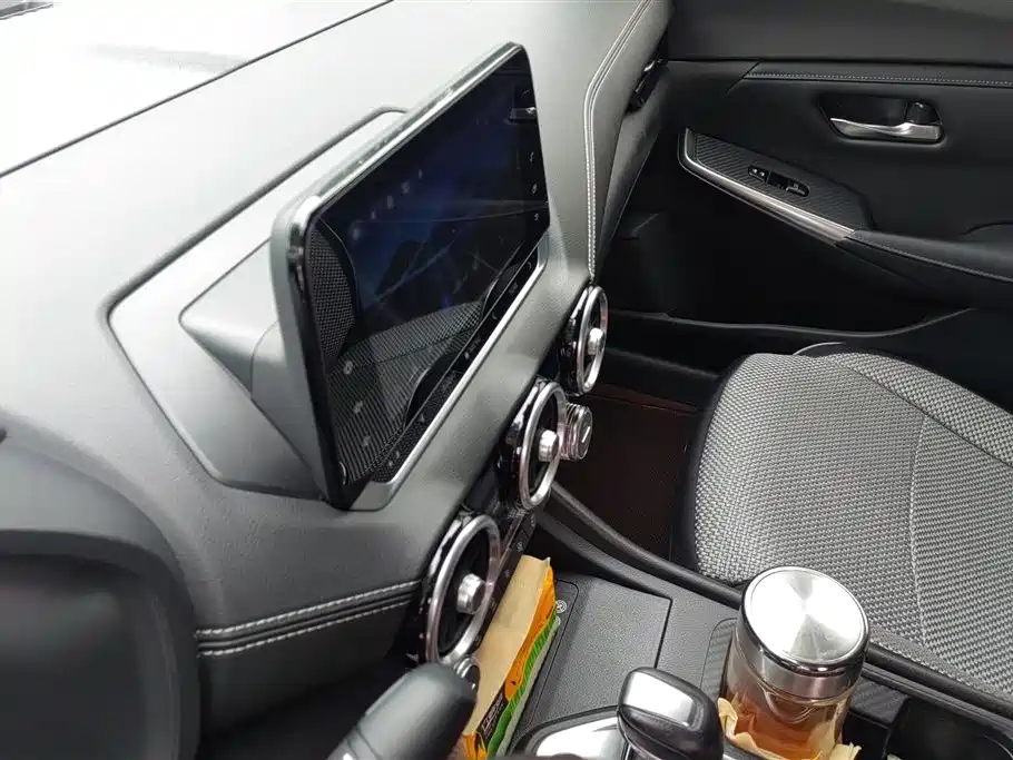 Nissan Sylphy 2022 — фото 12