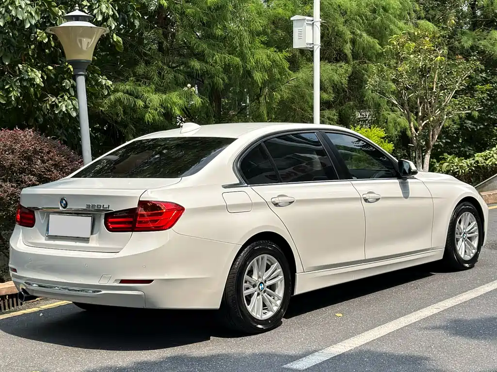 BMW 3 Series 2015 — фото 5