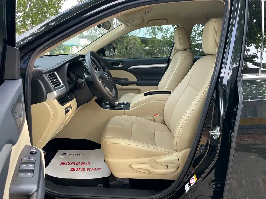 Toyota Highlander 2019 — фото 11