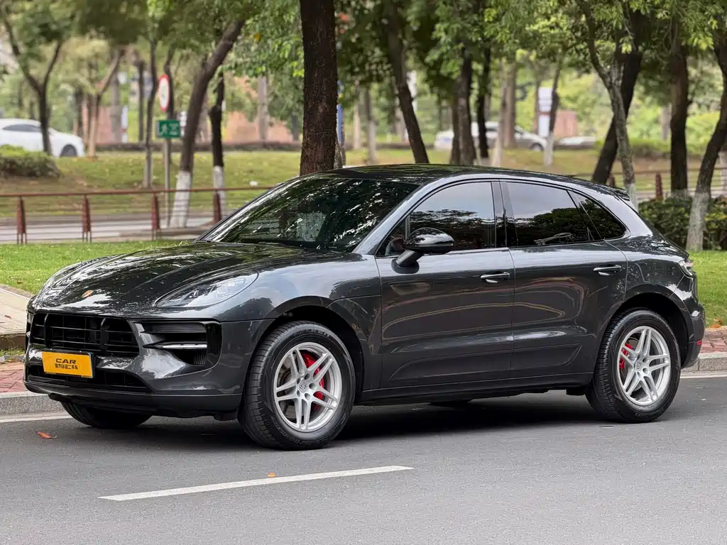 Porsche Macan 2021 — фото 1