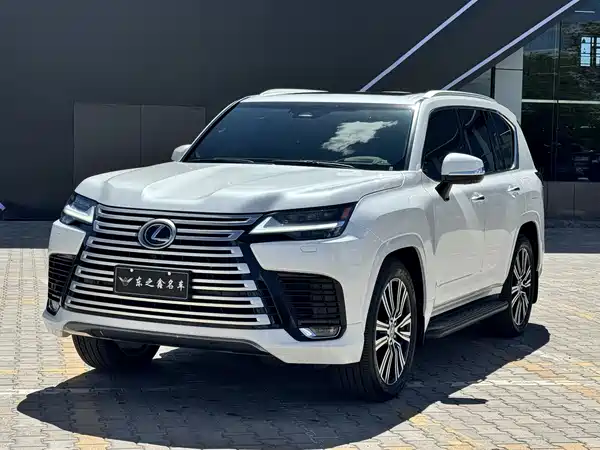 Lexus LX 2026