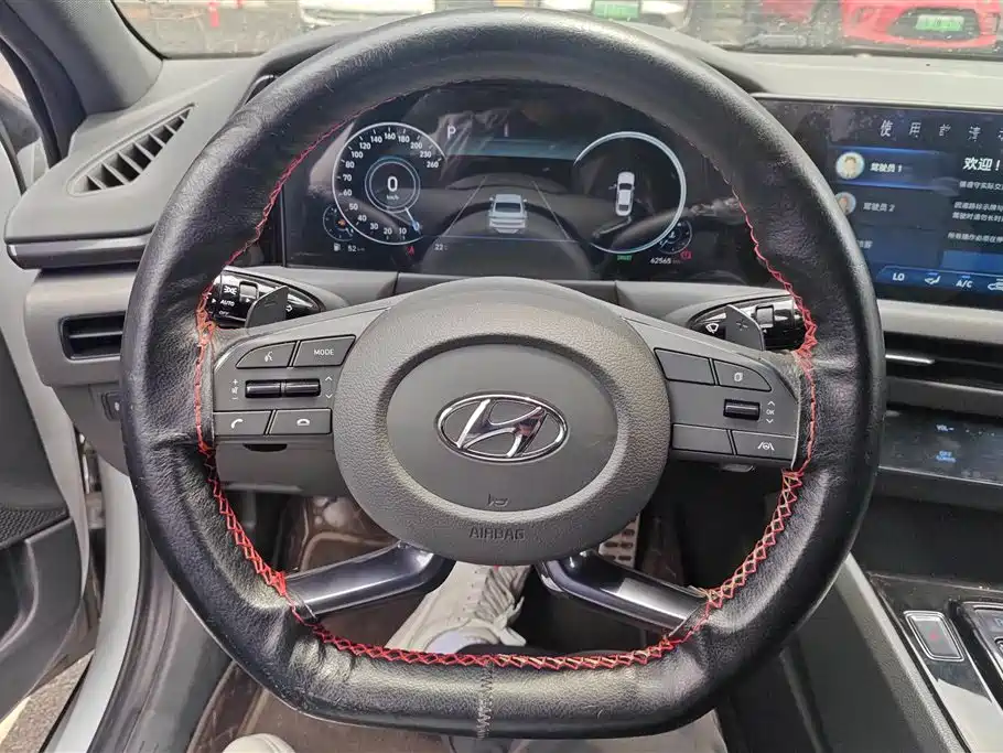 Hyundai Sonata 2022 — фото 15