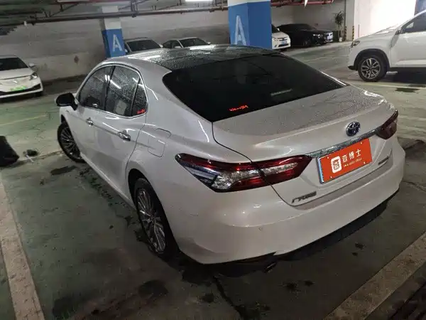 Toyota Camry 2020