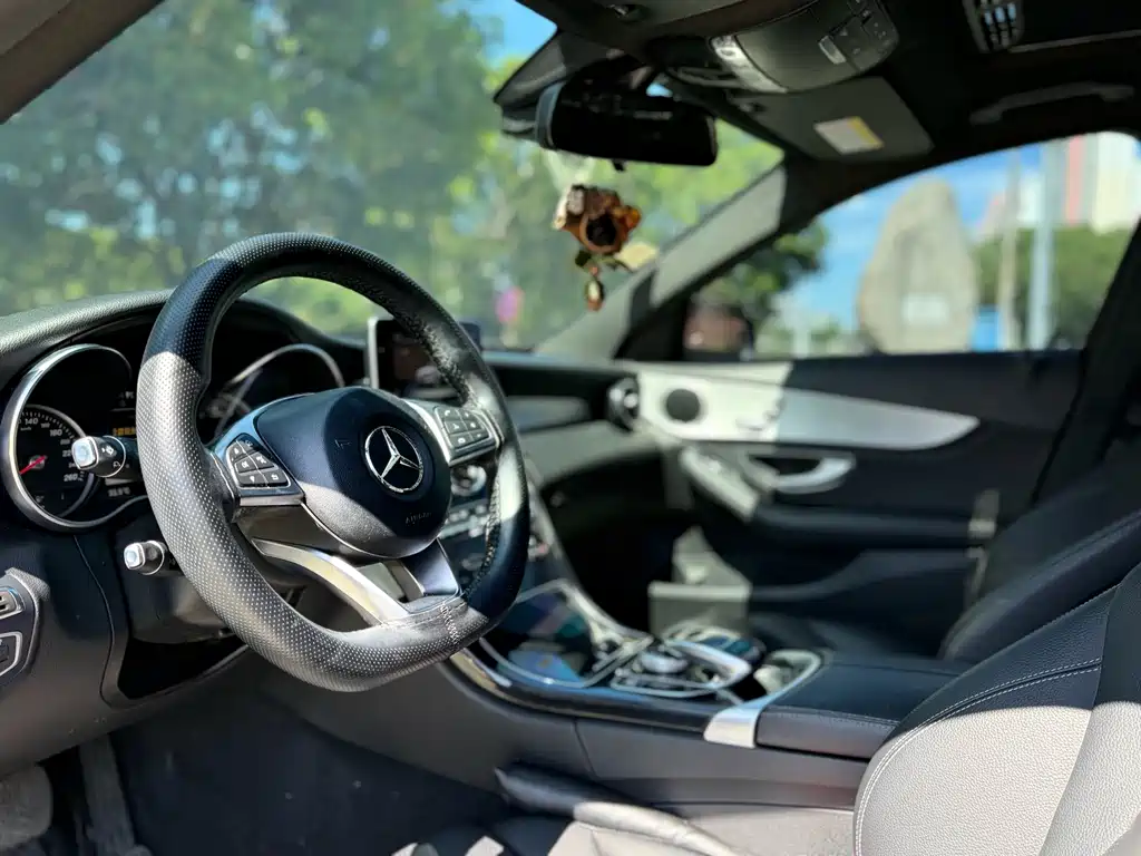 Mercedes-Benz C-Class 2016 — фото 10