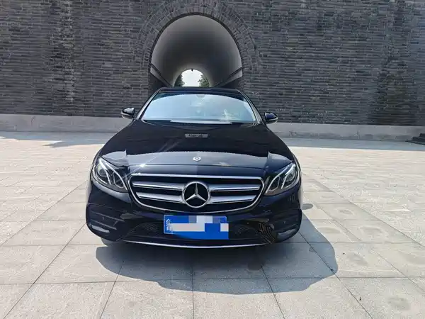 Mercedes-Benz E-Class 2018