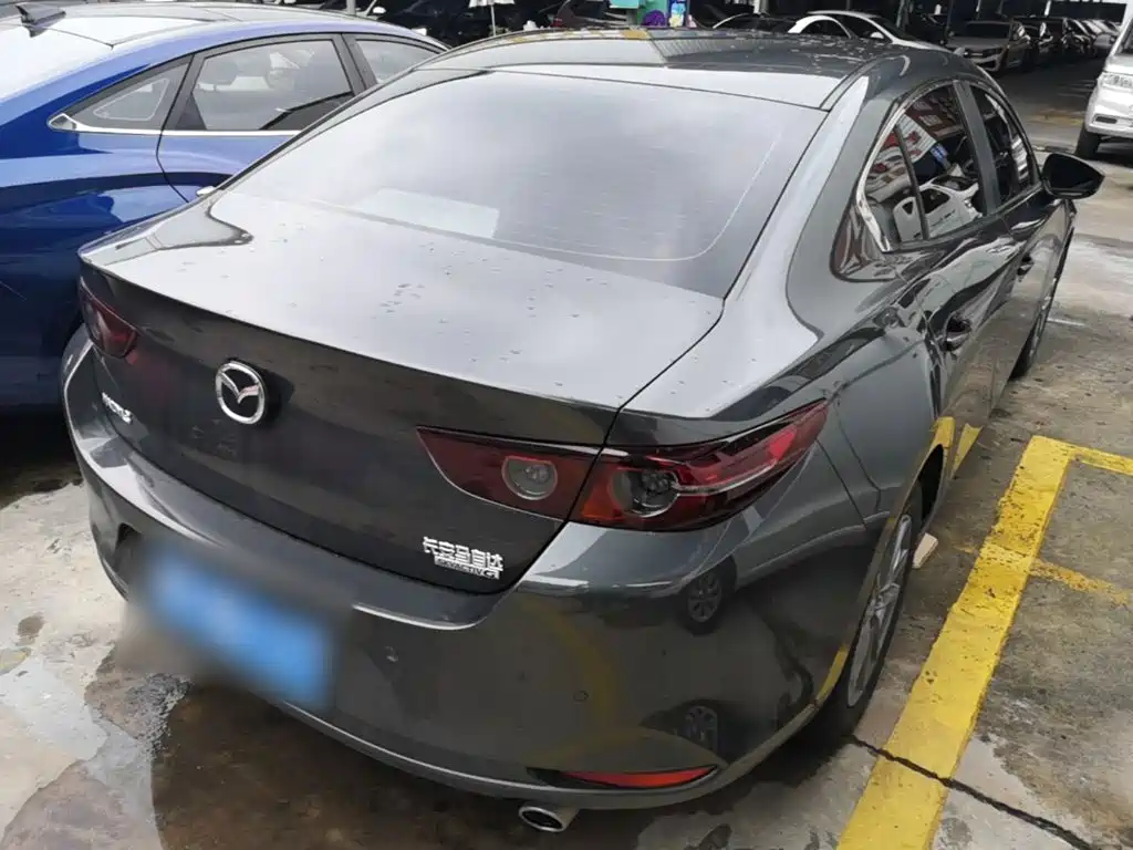Mazda 3 Axela 2020