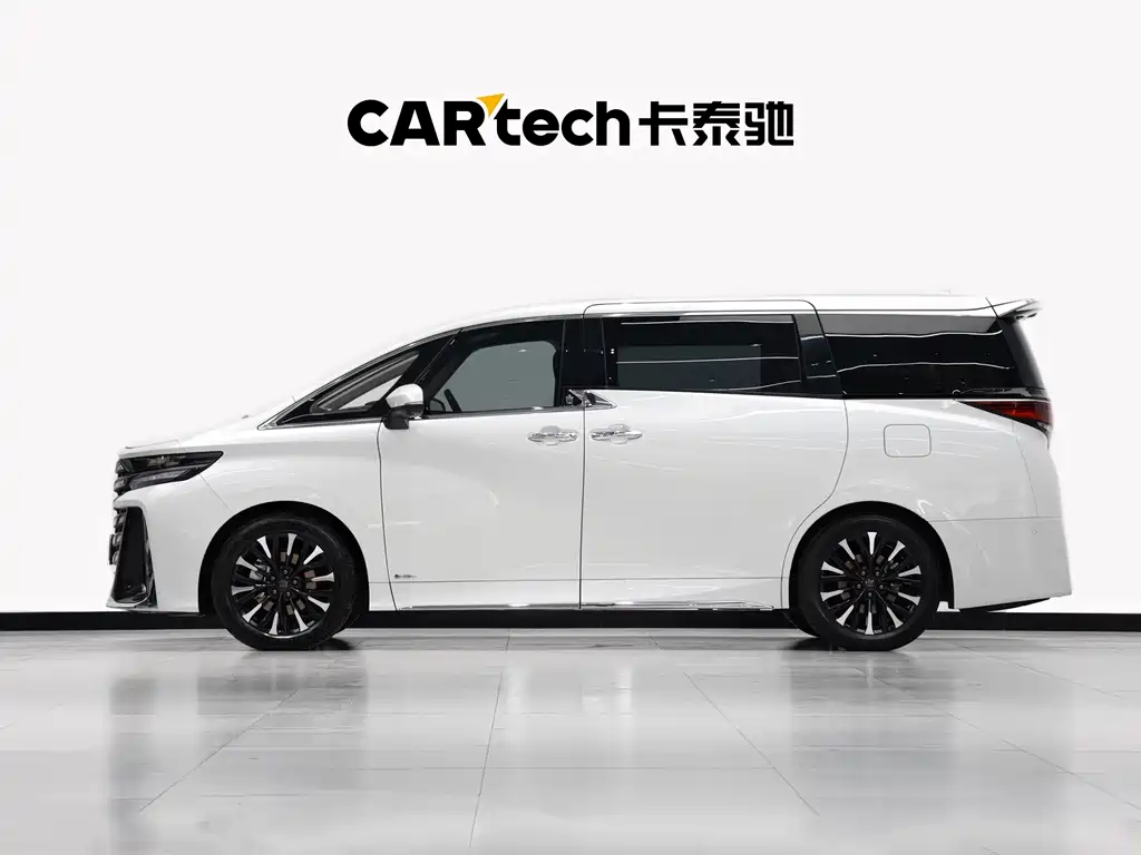 Toyota Vellfire 2024 — фото 21