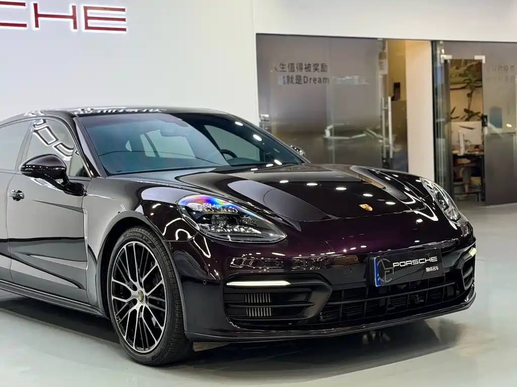 Porsche Panamera 2021 — фото 16