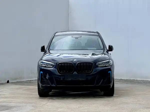 BMW iX3 2022