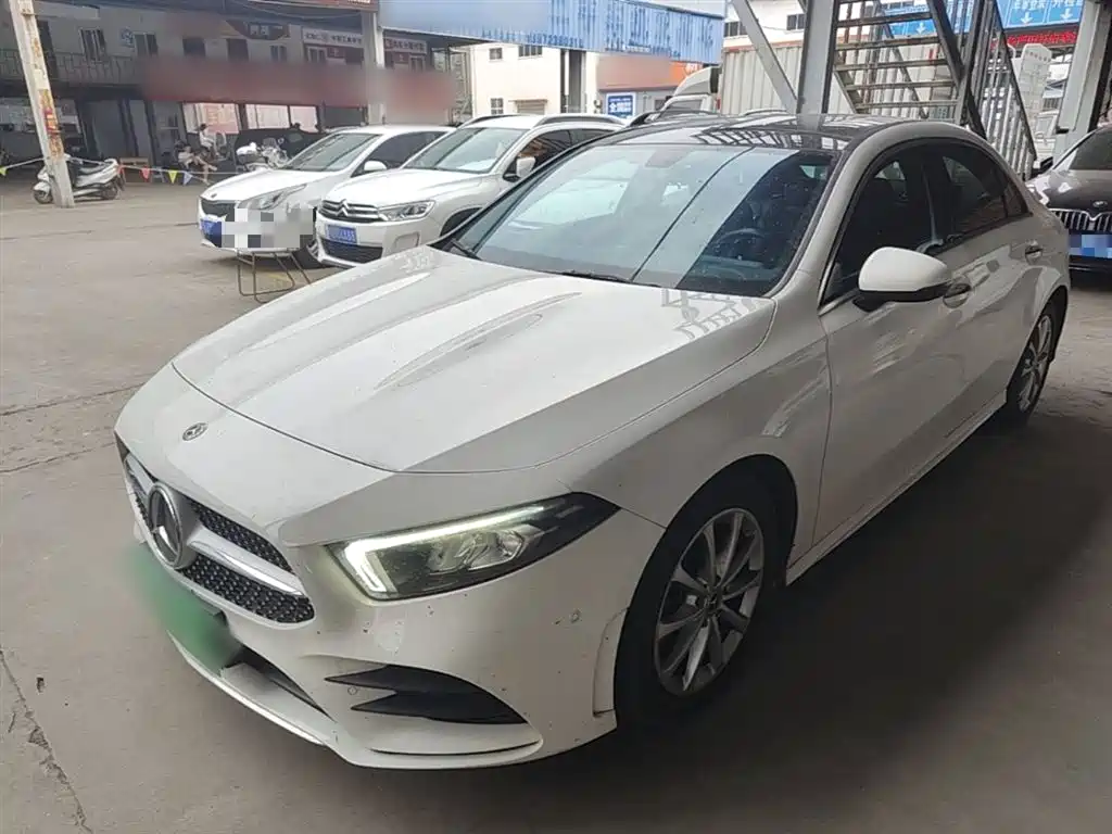 Mercedes-Benz A-Class 2020 — фото 2