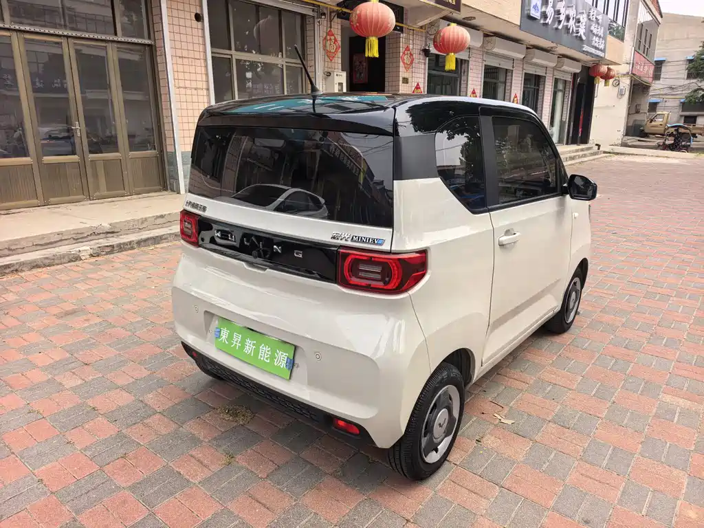 Wuling MINIEV 2022
