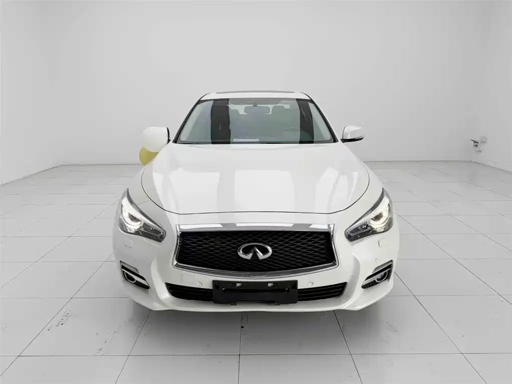 Infiniti Q50L 2016 — фото 2