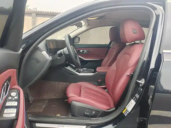 BMW i3 2024