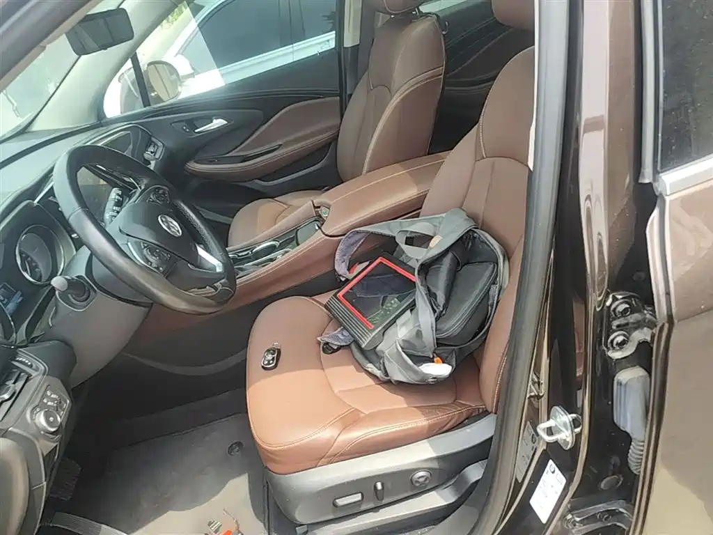 Buick Envision Plus 2021 — фото 15